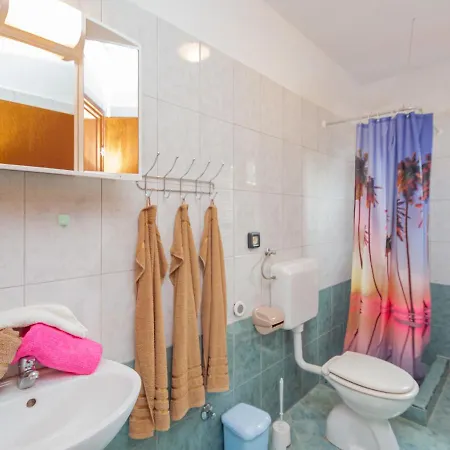 Kristina - Roj427 By Interhome *